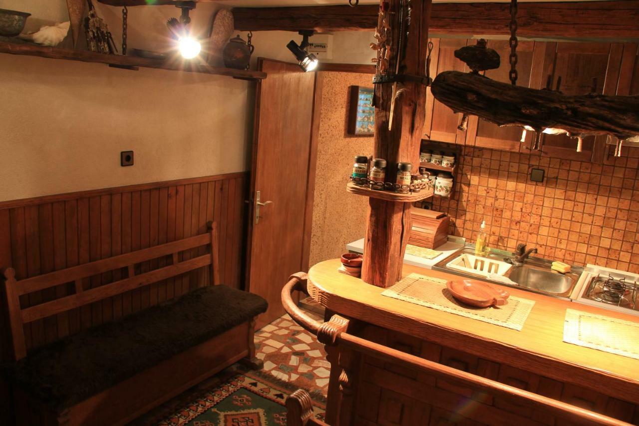 Apartmani Rasan Малинска Экстерьер фото